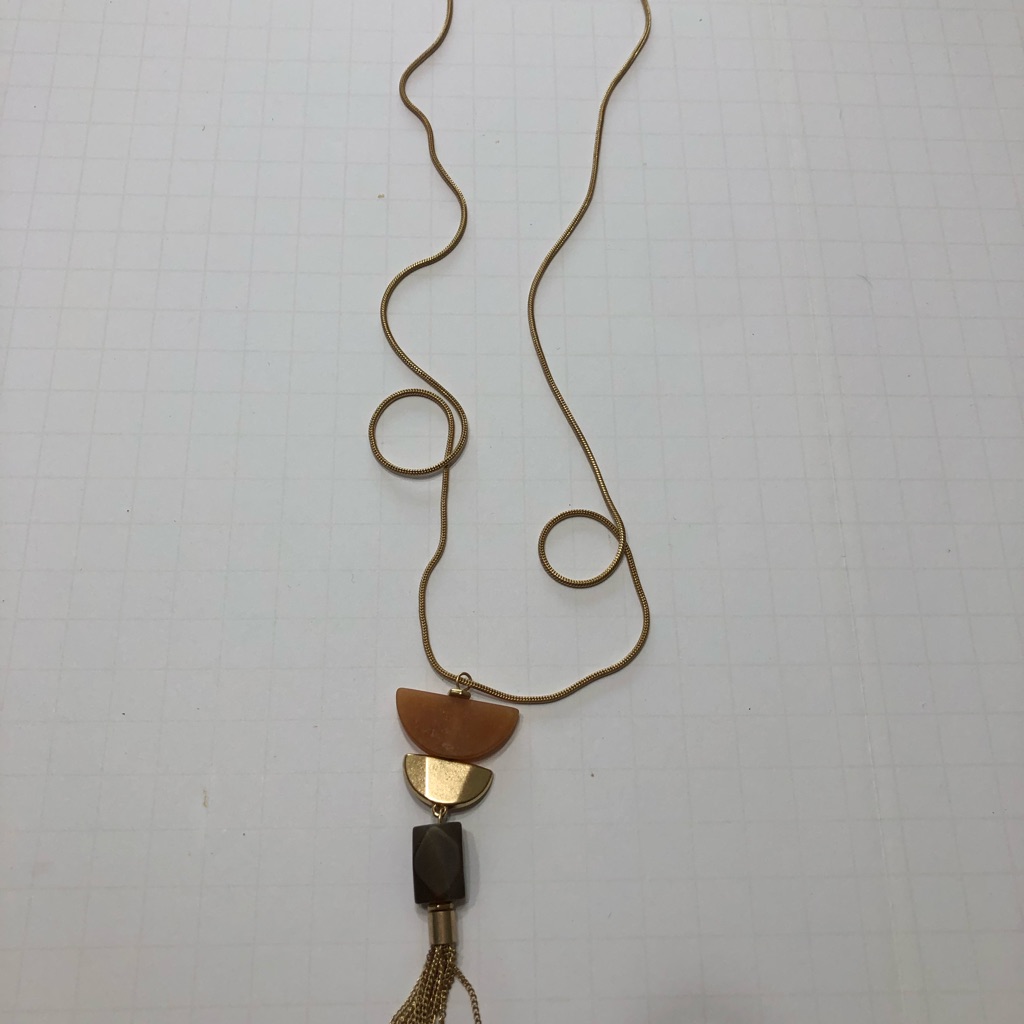 Universal Thread Semi-Precious Aventurine Agate Gold Tassel Necklace Gold Womens 20$